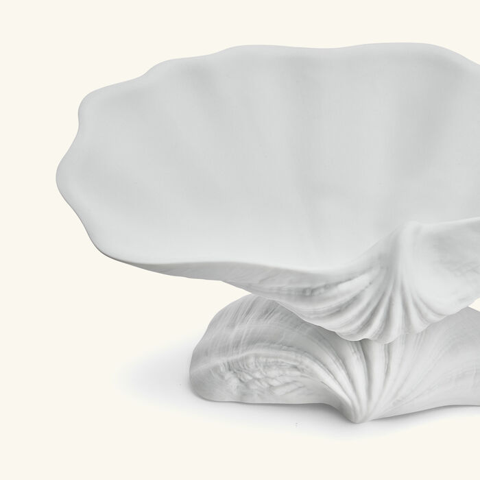 l objet neptune centerpiece large white