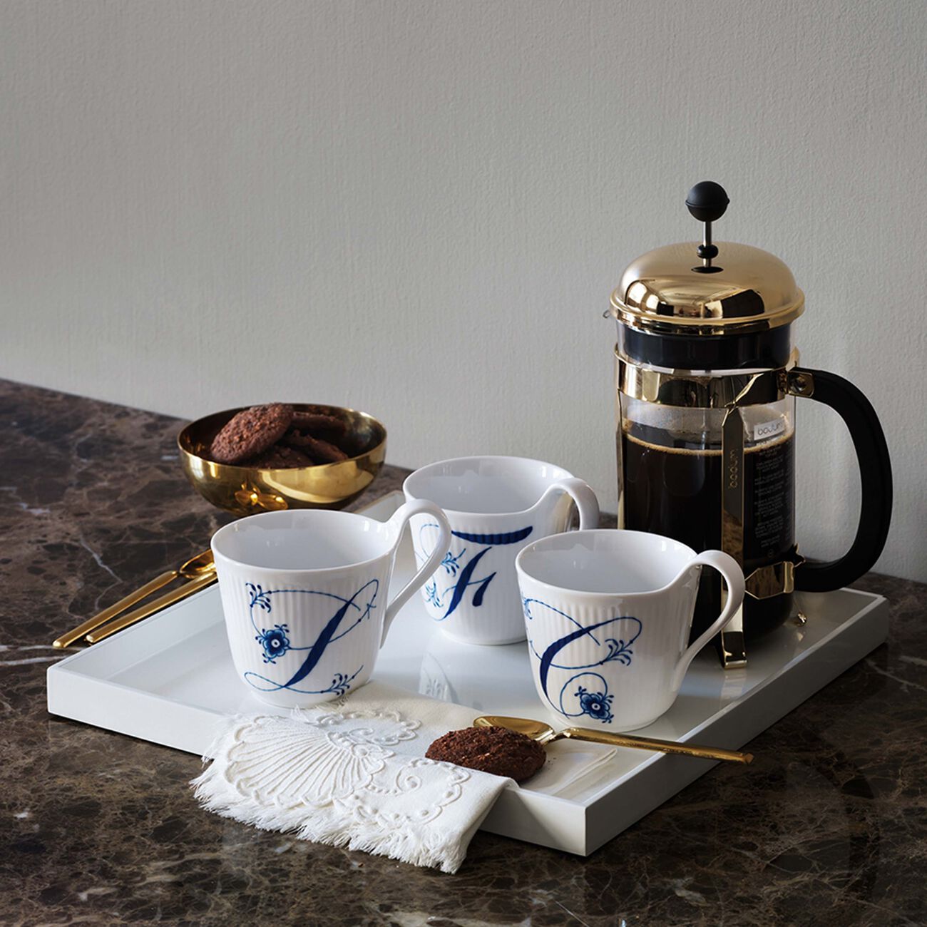 رويال كوبنهاغن كوب الفابيت كوليكشن مع حرف f