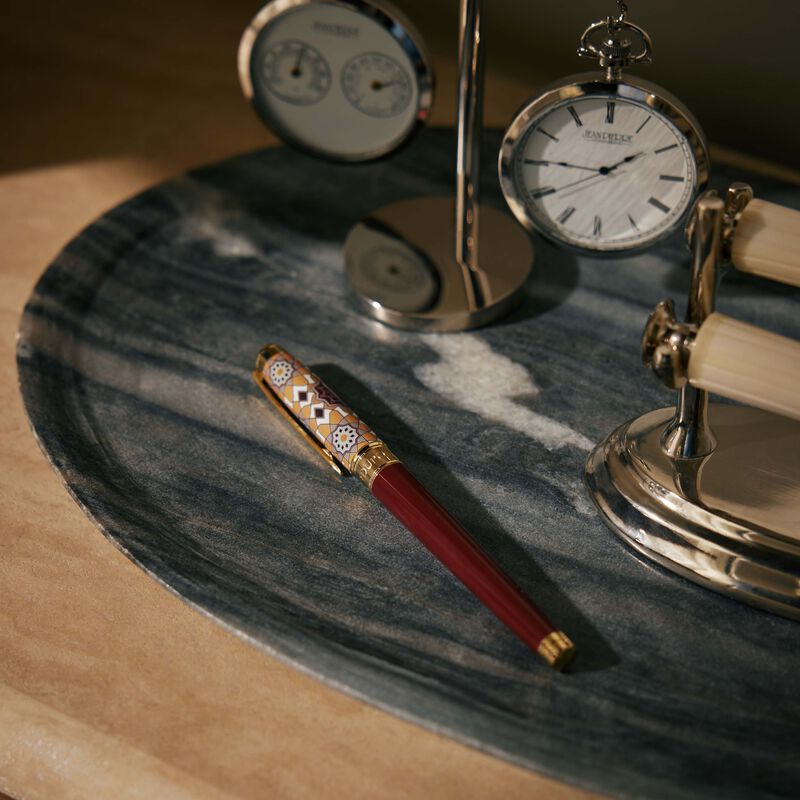 Alhambra Medium Eternity Ballpoint Pen Red st dupont alhambra medium eternity ballpoint pen red
