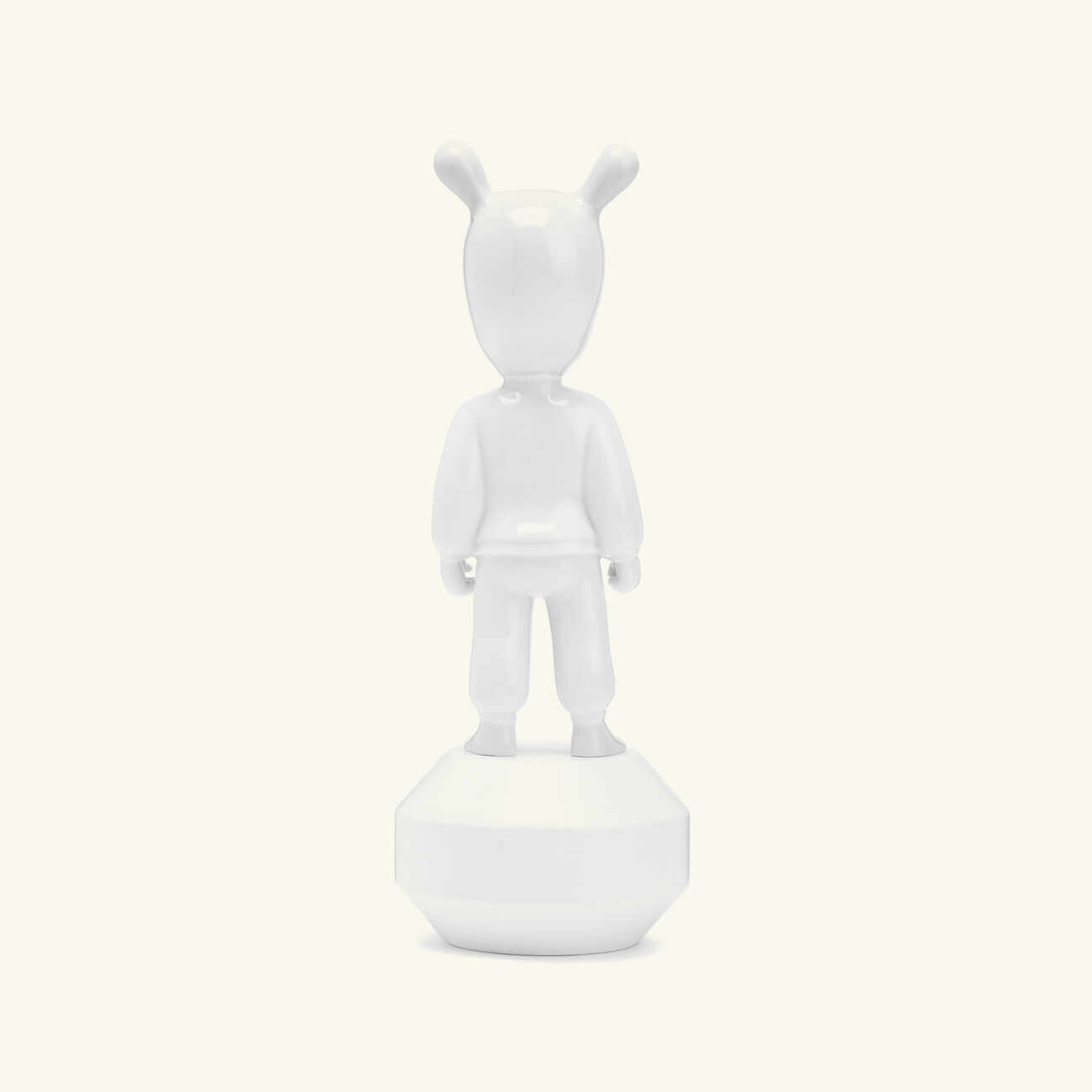 lladro the guest figurine small white