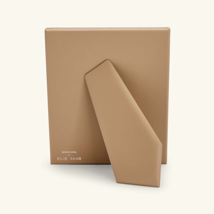 Elie Saab Monogram Frame Mouton Beige 27x21cm giobagnara elie saab monogram frame mouton beige 27x21cm