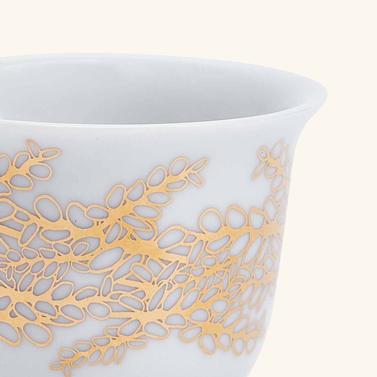silsal tamrah by razan alazzouni coffee cup gold set of 6