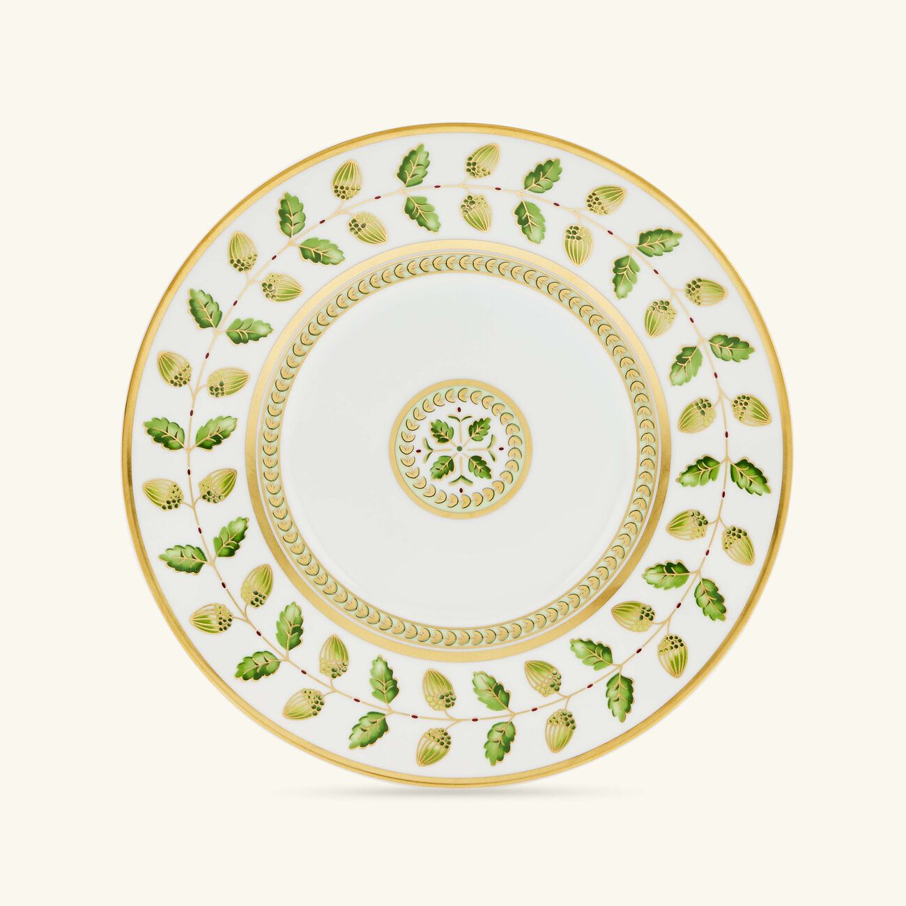 برناردو كوب كونستانس مع صحنه للشاي باللون الذهبي