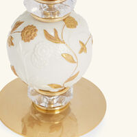 فيلاري حامل الشموع تاورمينا أبيض