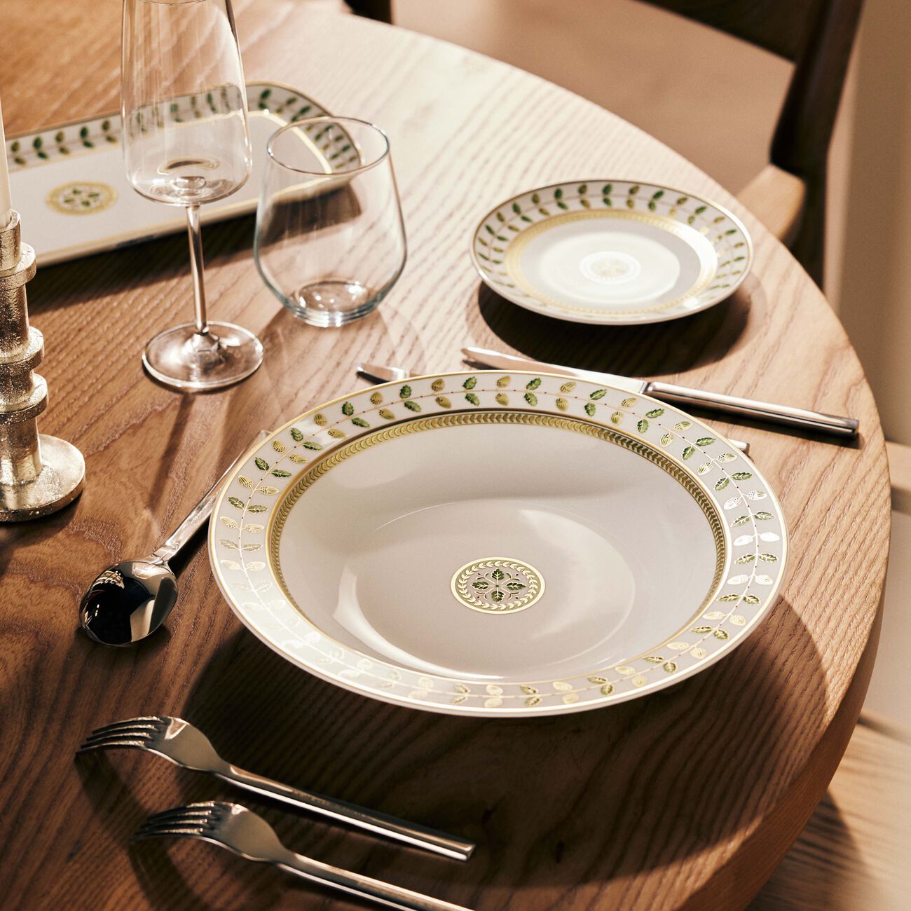 bernardaud constance deep dish round green 29cm