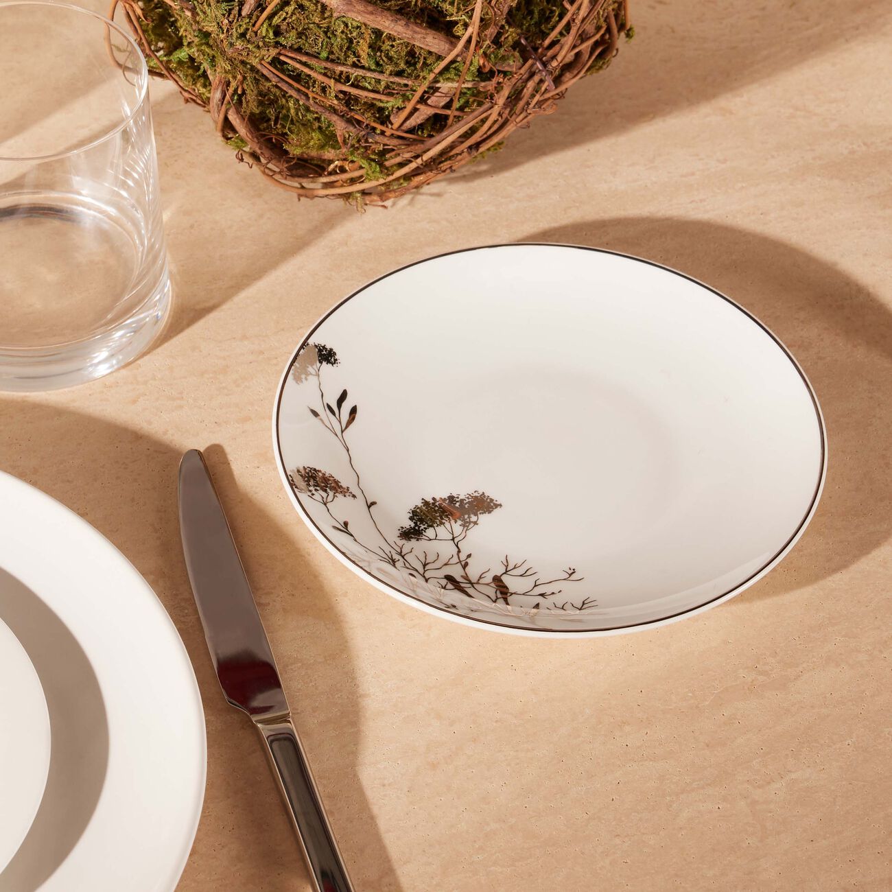 برناردو طبق الخبز والزبدة بروميناد دائري باللون الفضي 16 سم