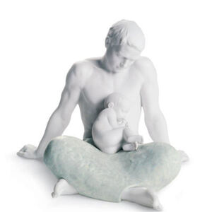 The Father Figurine, medium