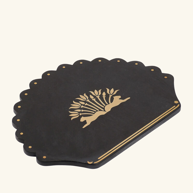 إيرا أودايبور طبق للجبنة ذو حواف صدفية أسود 24 سم