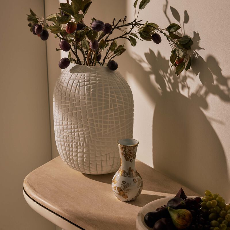 Oriente Italiano Tulip Vase Small Gold ginori 1735 oriente italiano tulip vase small gold