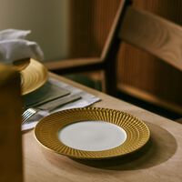 Twist Salad Plate Round Gold 21cm bernardaud twist salad plate round gold 21cm