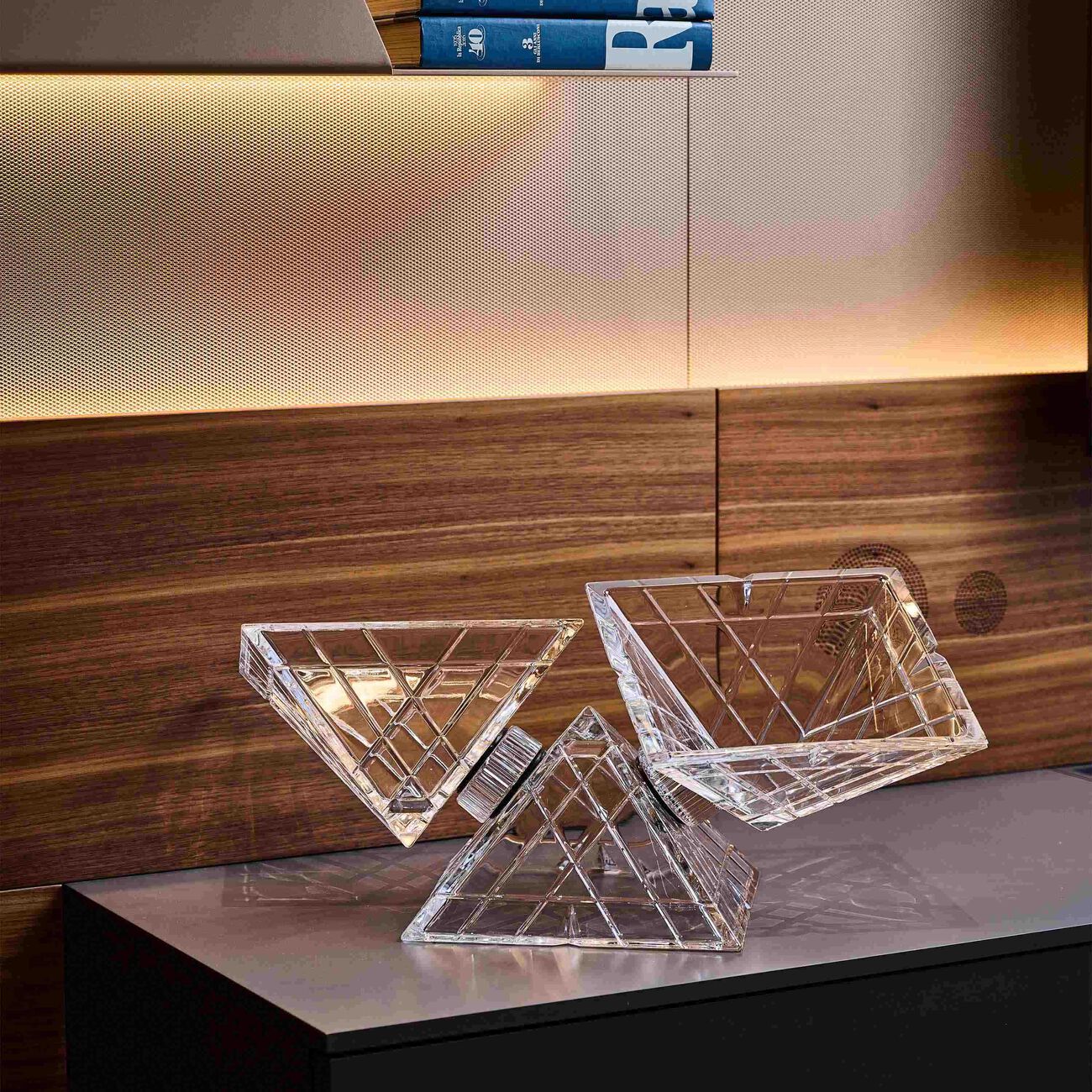 mario cioni c crystal pyramidion centerpiece clear