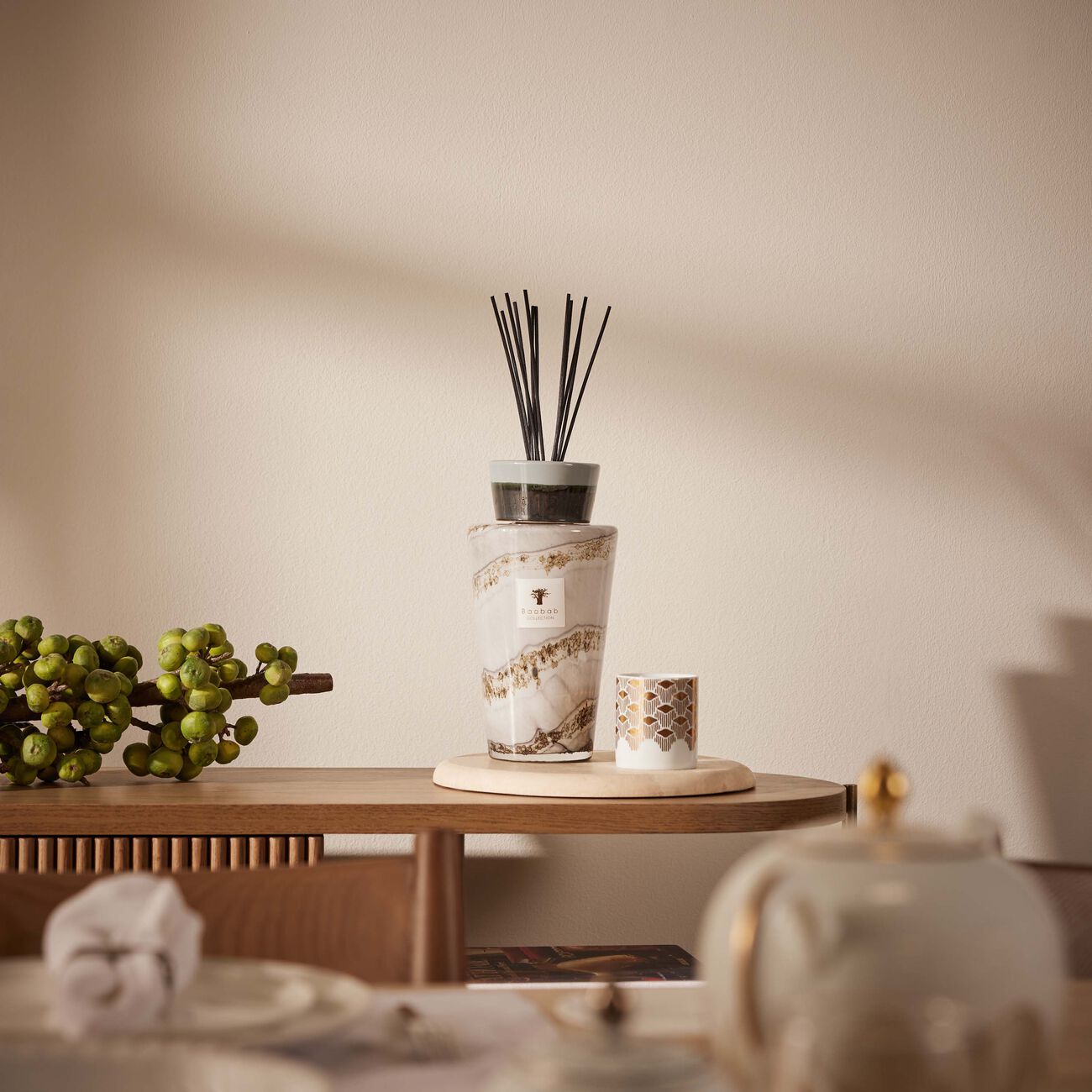 Tamrah by Razan Alazzouni Rose Oud Candle 150g silsal tamrah by razan alazzouni rose oud candle 150g