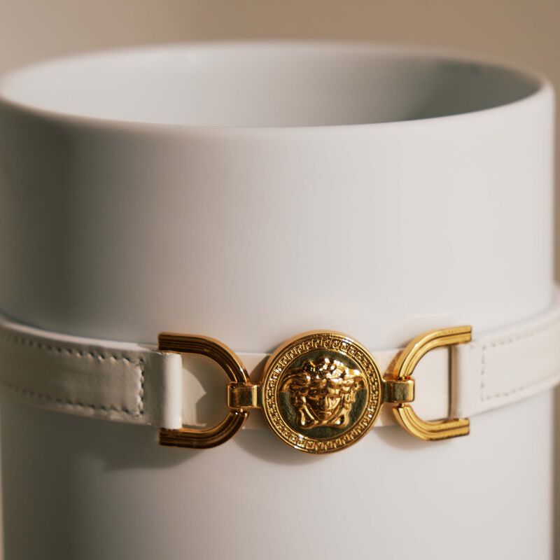 Medusa 95 Vase Round Small White versace medusa 95 vase round small white