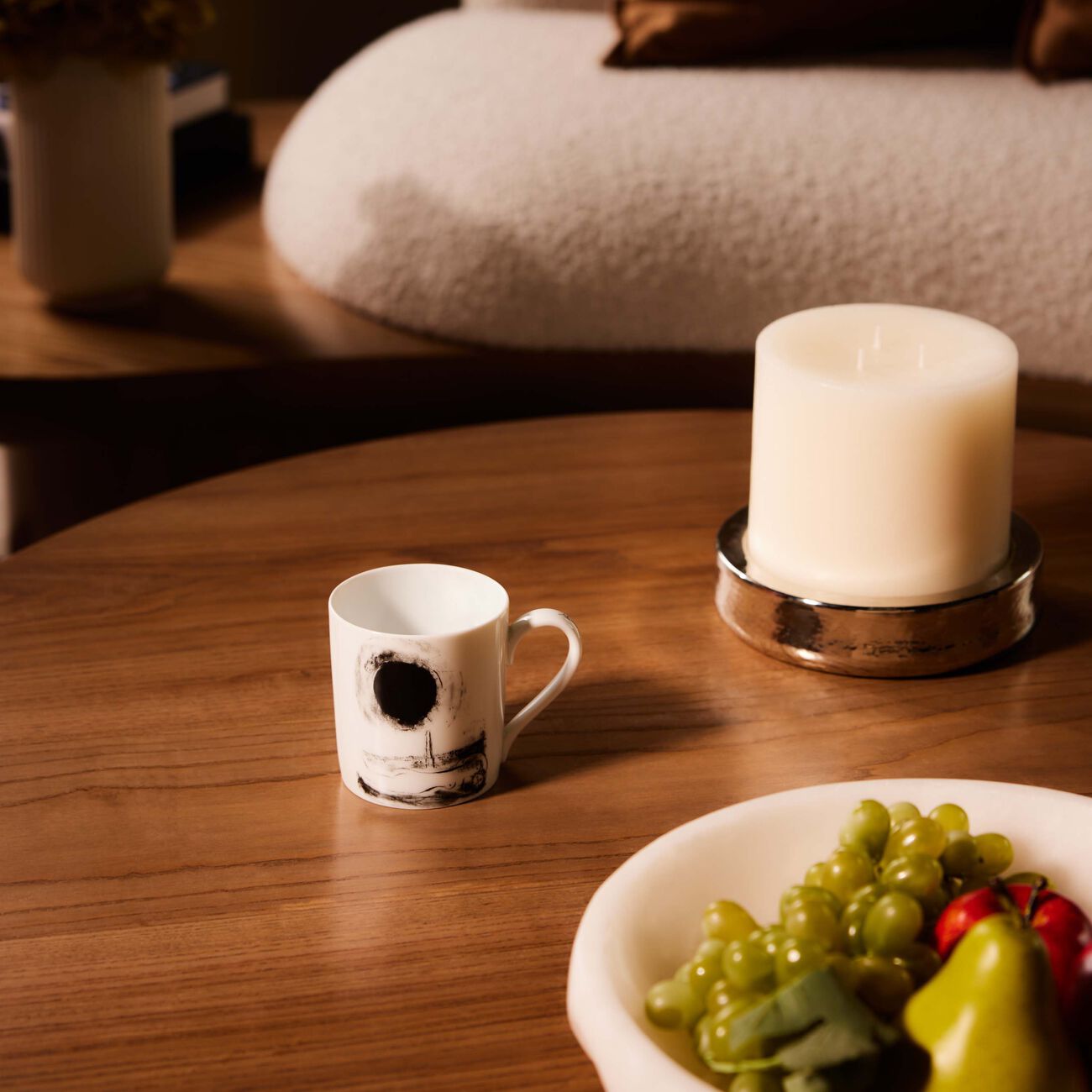 Chagal Le Soleil Noir Sur Paris Mug White bernardaud chagal le soleil noir sur paris mug white