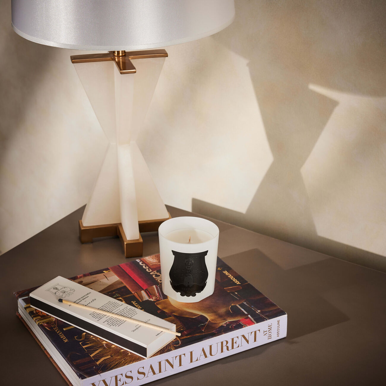 Rose Poivrée Giambattista Valli Candle 270g trudon rose poivr e giambattista valli candle 270g