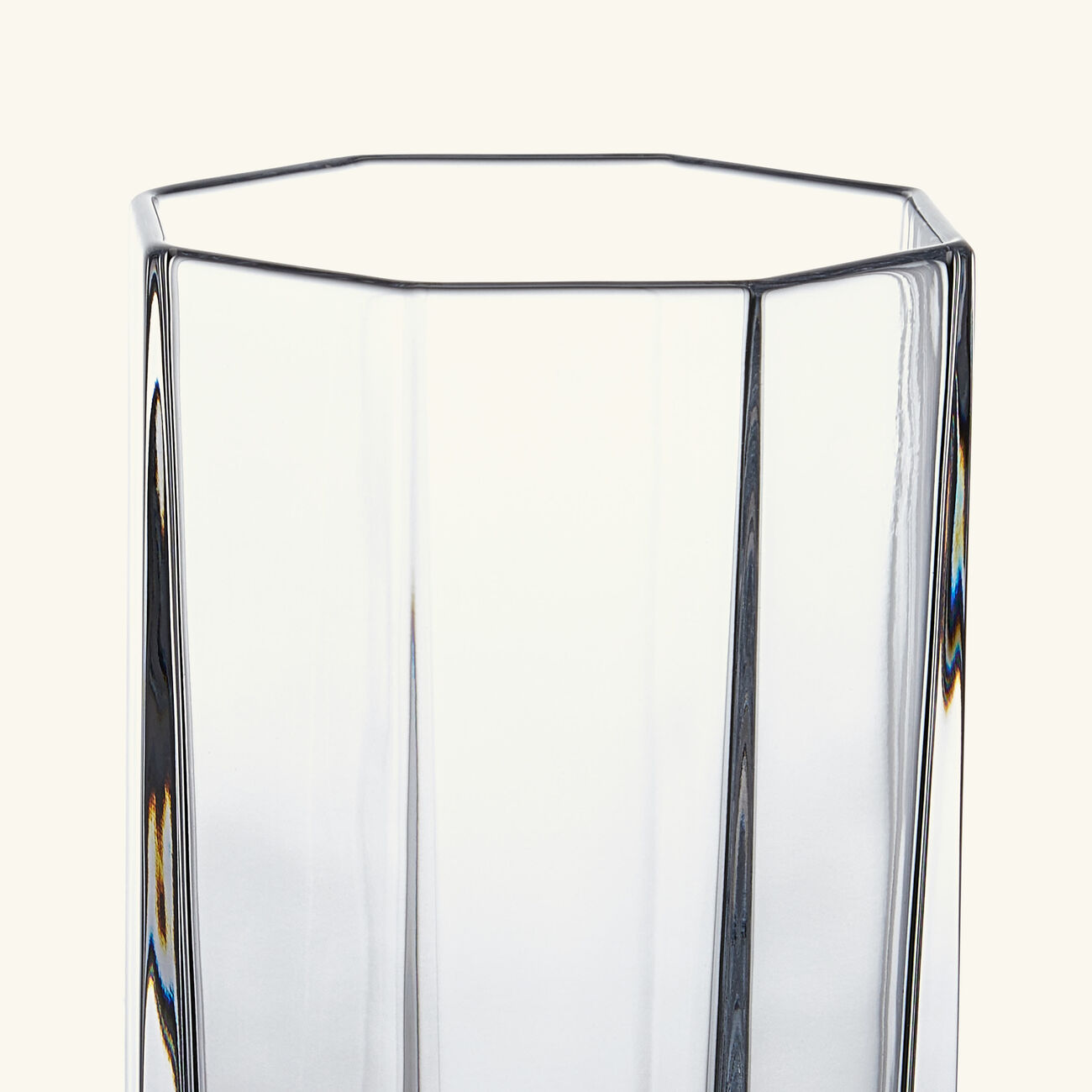 طقم ميدوزا لوميير مؤلف من كأسين للمشروب باللون الشفاف فيرساتشي طقم ميدوزا لوميير مؤلف من كأسين للمشروب باللون الشفاف