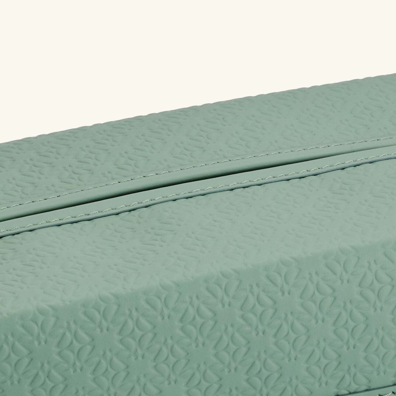 giobagnara elie saab monogram tissue holder agata green
