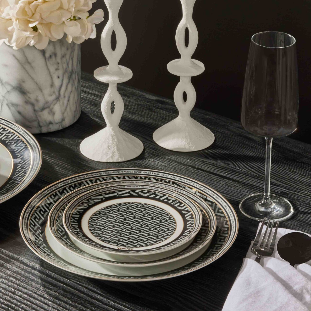 versace la greca signature bread butter plate round 16cm