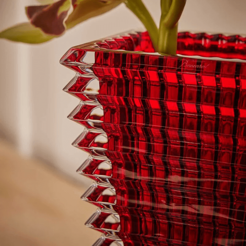 Eye Vase Rectangular Small Red baccarat eye vase rectangular small red