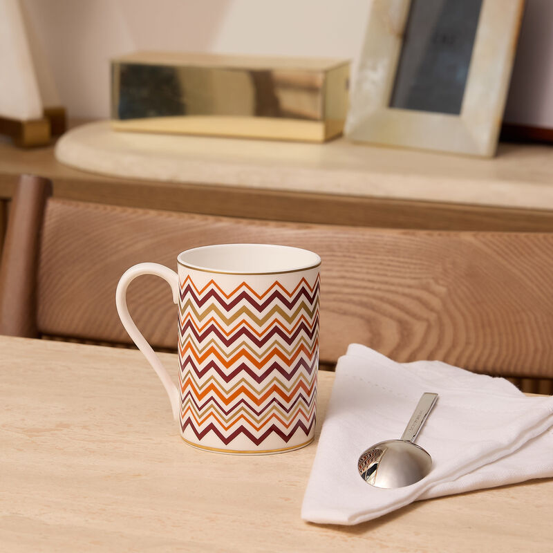 كوب أيكونيك متعدد الألوان ميسوني هوم كوب أيكونيك متعدد الألوان