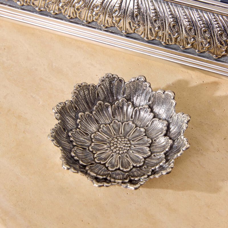 buccellati dahlia flower bowl small silver