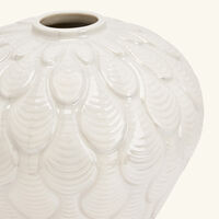 Coquille Vase White villari coquille vase white