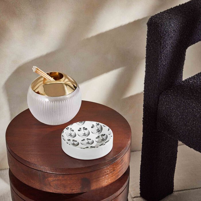 fornasetti tema e variazioni no 197 ashtray round small white
