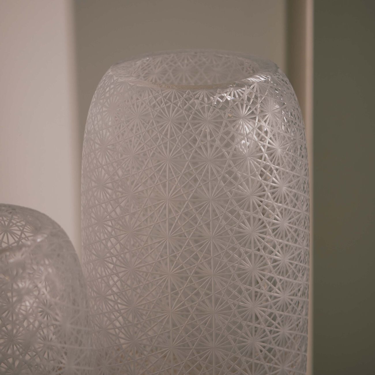 ruckl odette vase round large clear