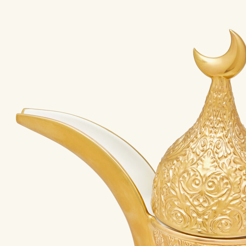 دلة القهوة آمور باللون الذهبي large