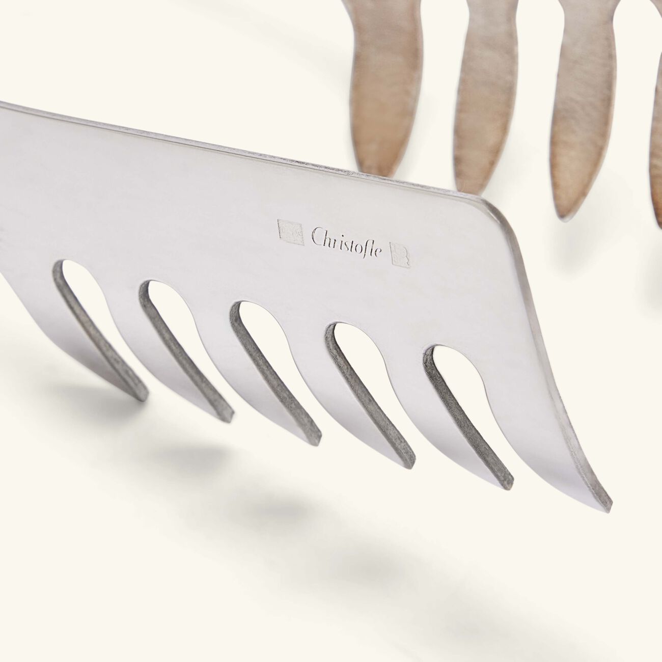 christofle fidelio serving tong silver plated