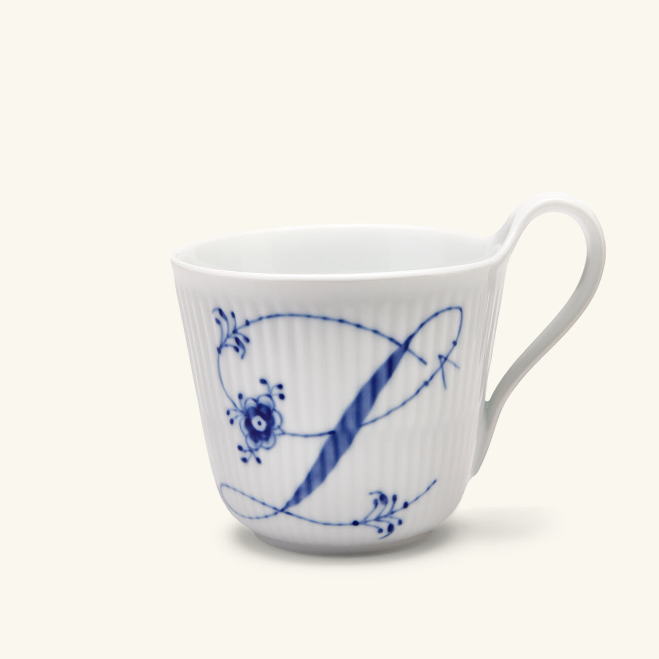 royal copenhagen alphabet collection l mug