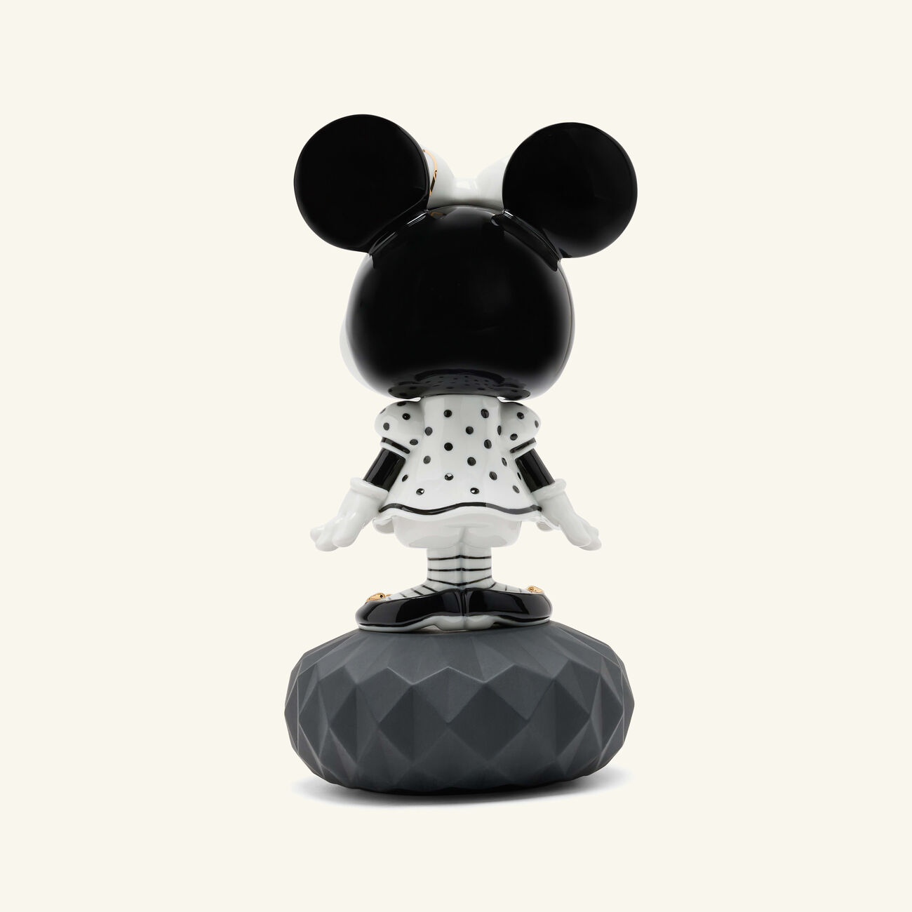 lladro minnie sculpture medium