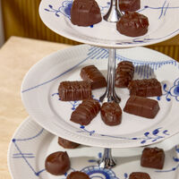 royal copenhagen blue fluted mega 3 tier cake stand white