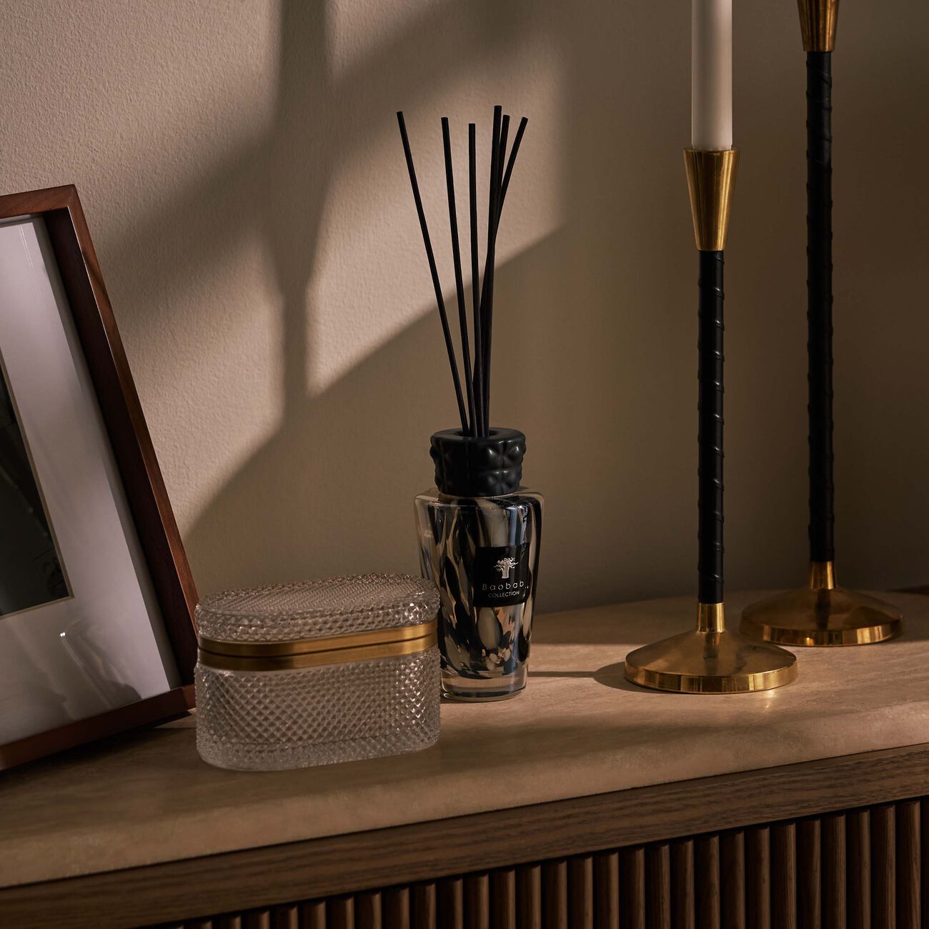 baobab collection pearls black totem diffuser