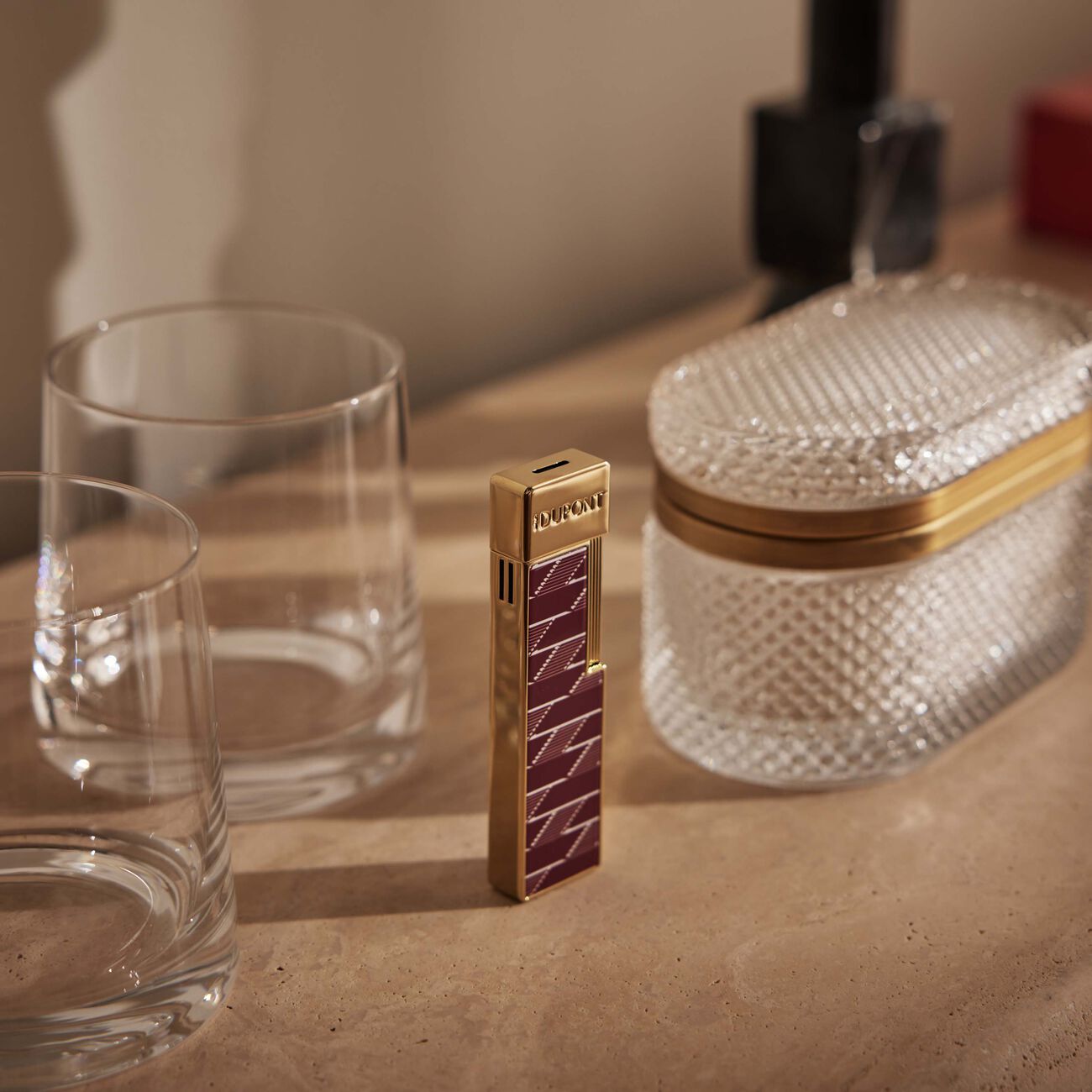 st dupont monogram 1872 lighter burgundy