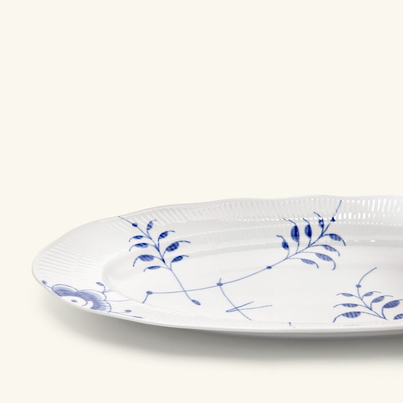 royal copenhagen blue fluted mega serving plate oval white 60 cm