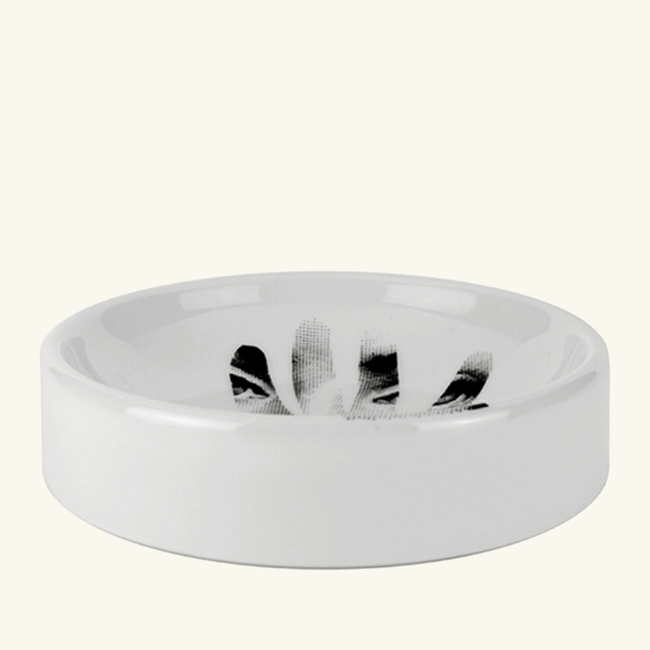fornasetti tema e variazioni no 15 ashtray round small black