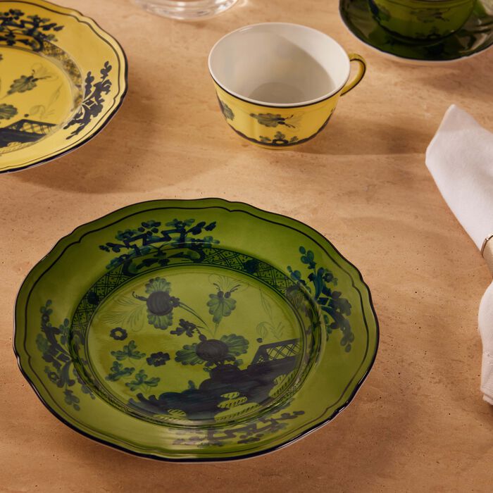 طبق الحلويات أنتيكو دوتشيا دائري أخضر 21 سم جينوري 1735 طبق الحلويات أنتيكو دوتشيا دائري أخضر 21 سم