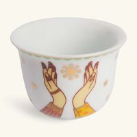 صلصال طقم حصة المؤلف من 6 فناجين للقهوة العربية باللون الأبيض