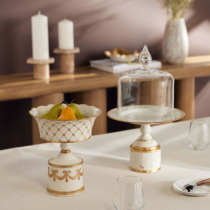 فيلاري وعاء الفاكهة كريس باللون الذهبي