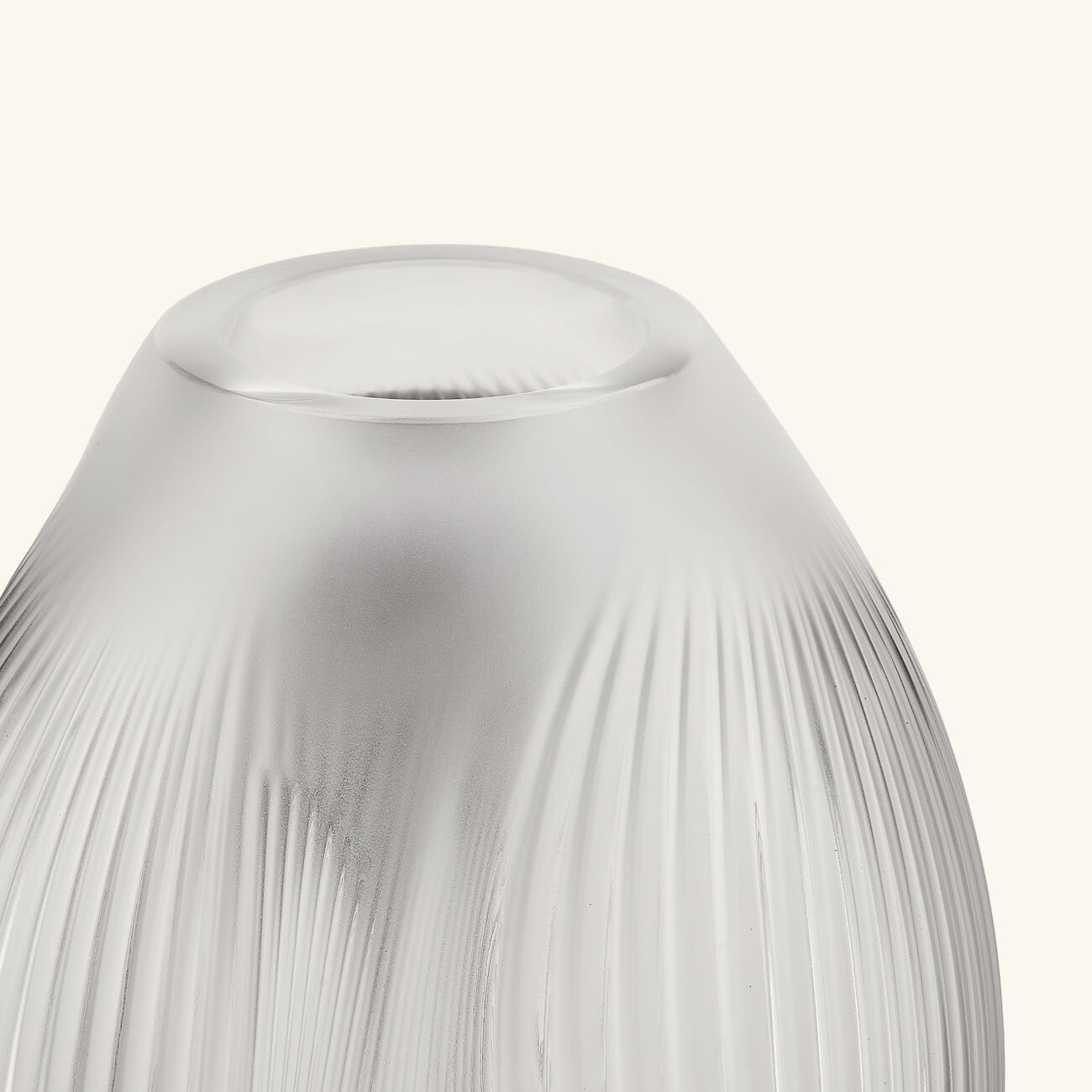 lalique alize vase medium clear