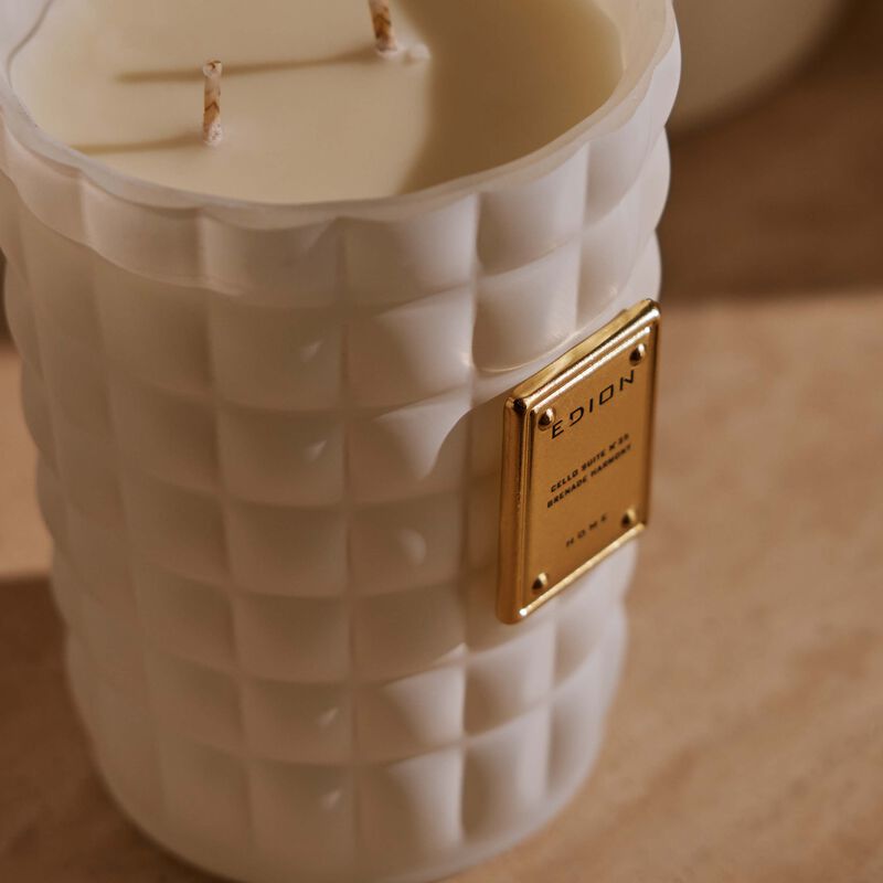 إديون الشمعة العطرية تشيلو سويت نمبر 25 جرينيد هارموني بيانكا   300 غ