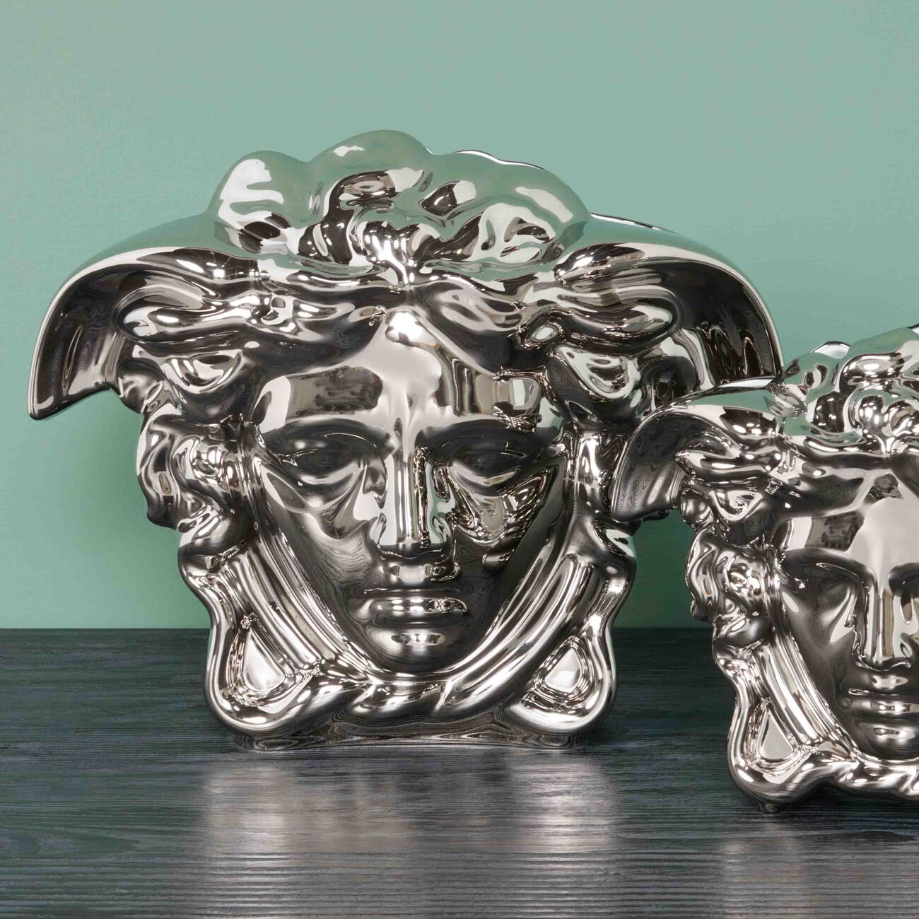 versace medusa grande vase medium silver
