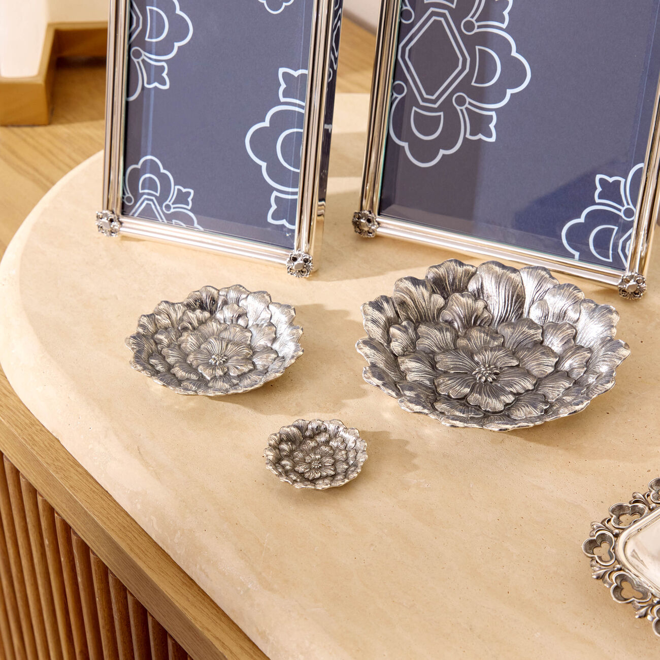 Gardenia Flower Bowl Medium Silver buccellati gardenia flower bowl medium silver