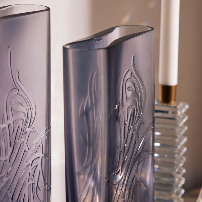 ماريو تشيوني مزهرية شادو بيضاوية صغيرة بلون شفاف