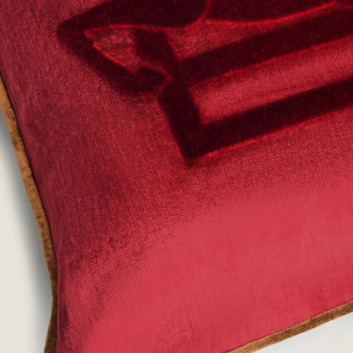 etro pegaso embroided cushion red