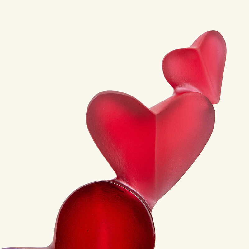 منحوتة هارت باشن صغيرة جدًا حمراء دوم منحوتة هارت باشن صغيرة جدًا حمراء