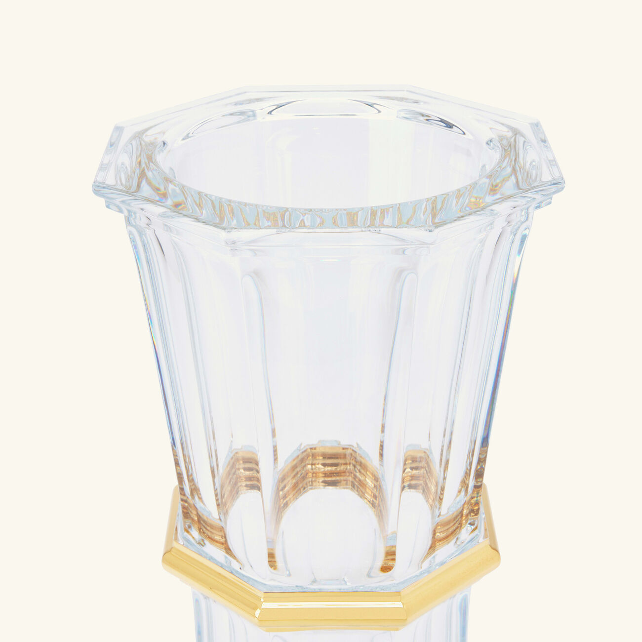 baccarat harcourt vase medium gold