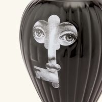 fornasetti serratura rigato vase black