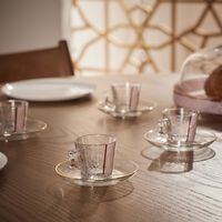 طقم نغم المؤلف من 6 فناجين للقهوة باللون الوردي دملاج طقم نغم المؤلف من 6 فناجين للقهوة باللون الوردي